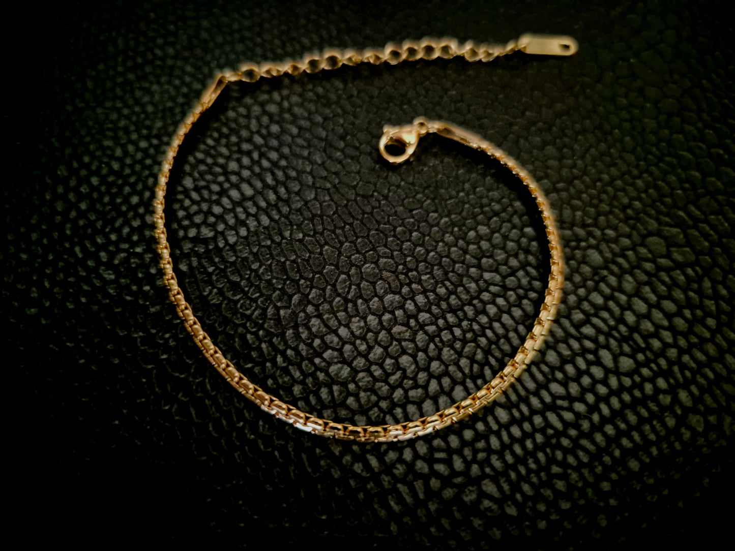 Snake chain bracelet