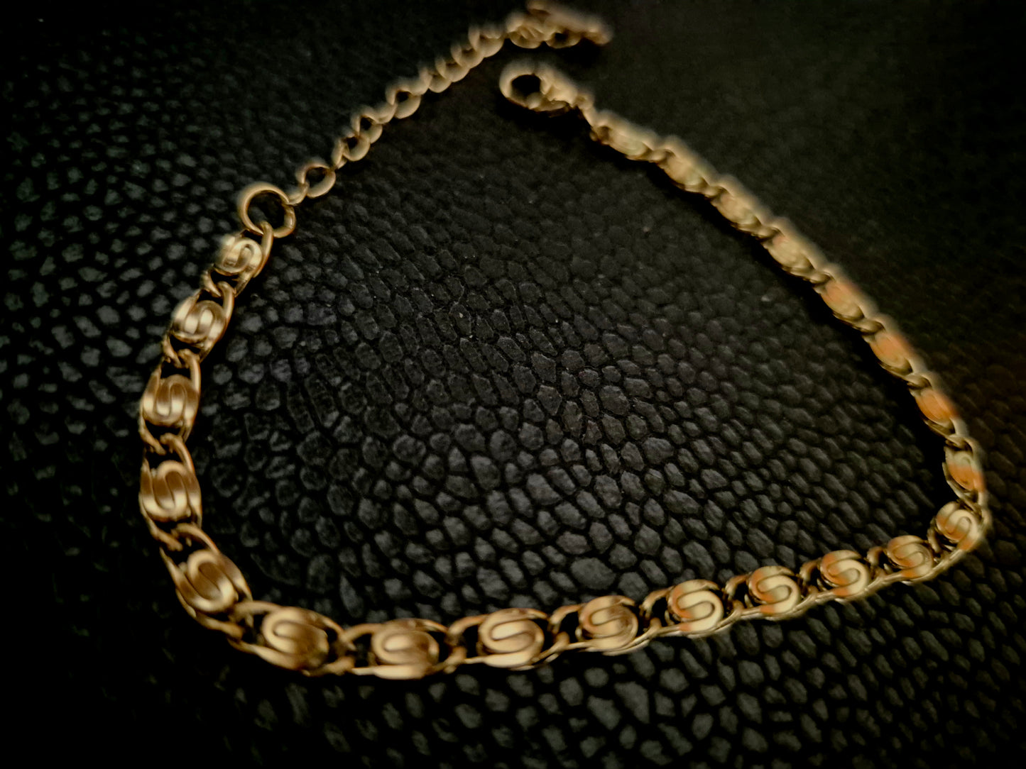 Modern chain link bracelet